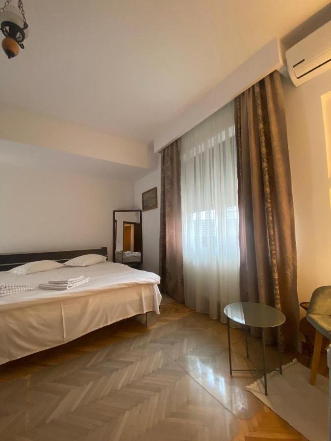 Dinamic Studio Old Town Bukarest Eksteriør billede