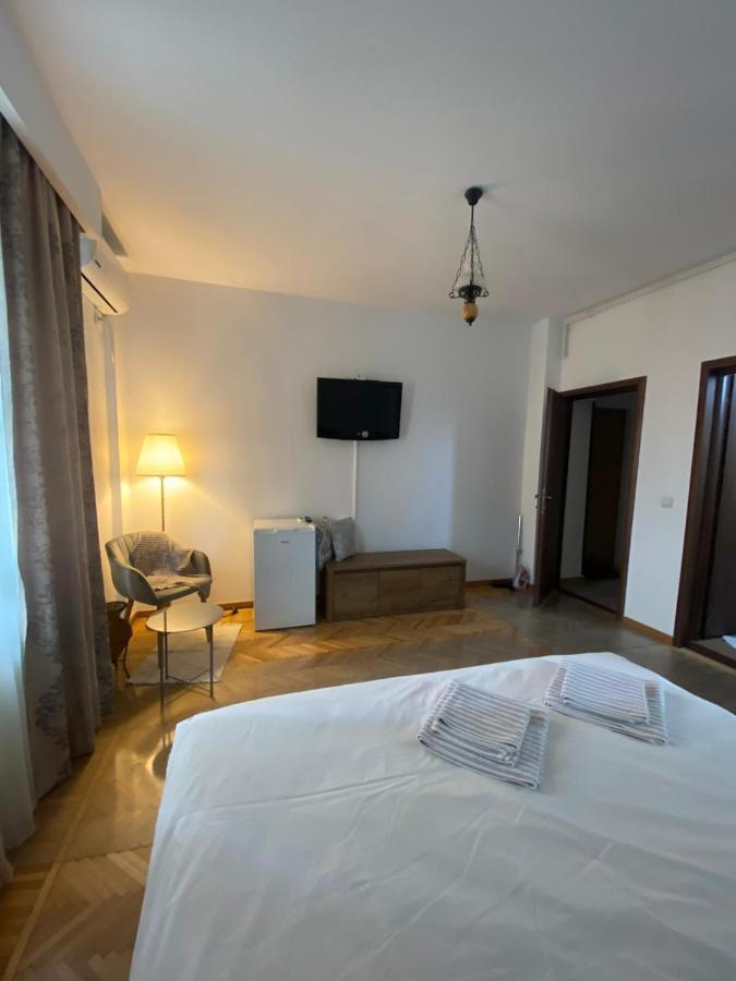 Dinamic Studio Old Town Bukarest Eksteriør billede